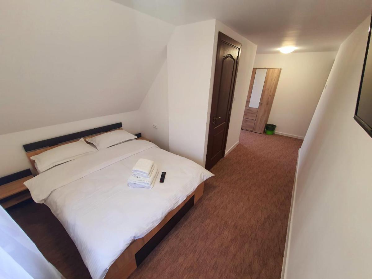 Casa Edi Hotel Poiana Negrii Luaran gambar